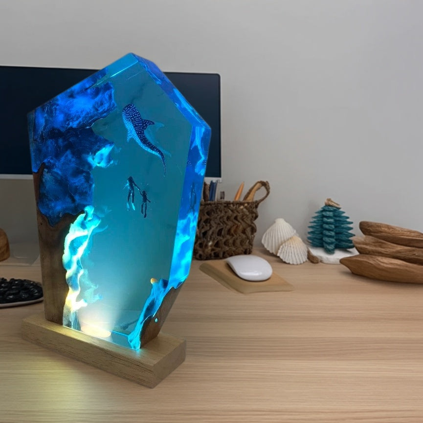 Whale Shark Resin Lamp – Ocean Night Light for Scuba Diving Lovers